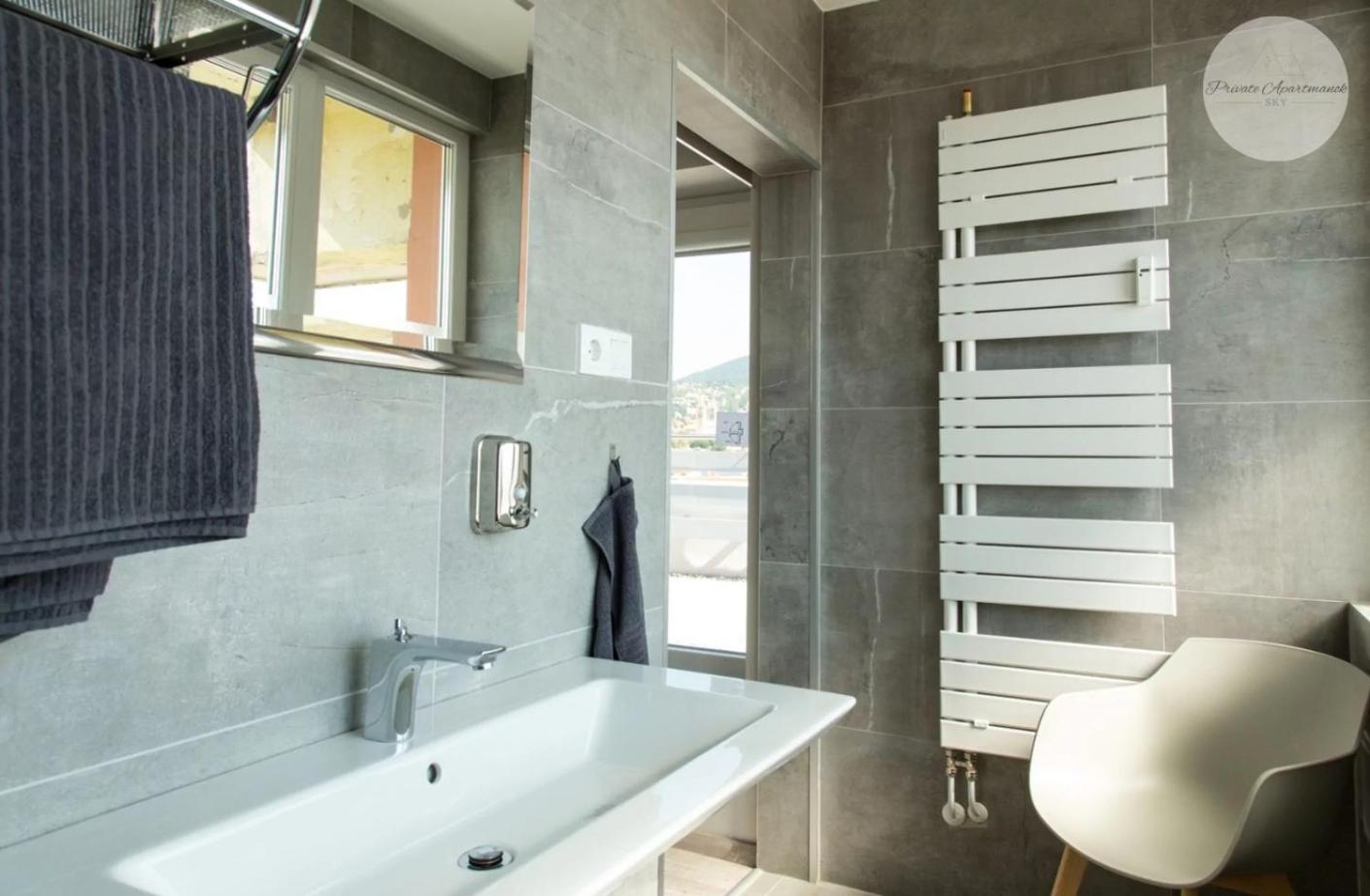 Sky Panorama Apartman Pecs Ngoại thất bức ảnh